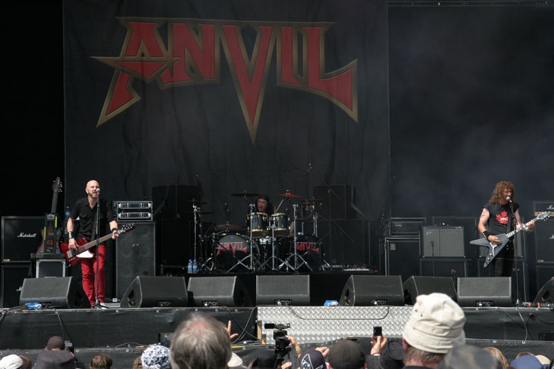 Anvil – Anvil