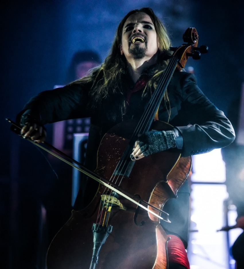 Apocalyptica – Die Cello-Attacke aus Finnland. – Perttu.