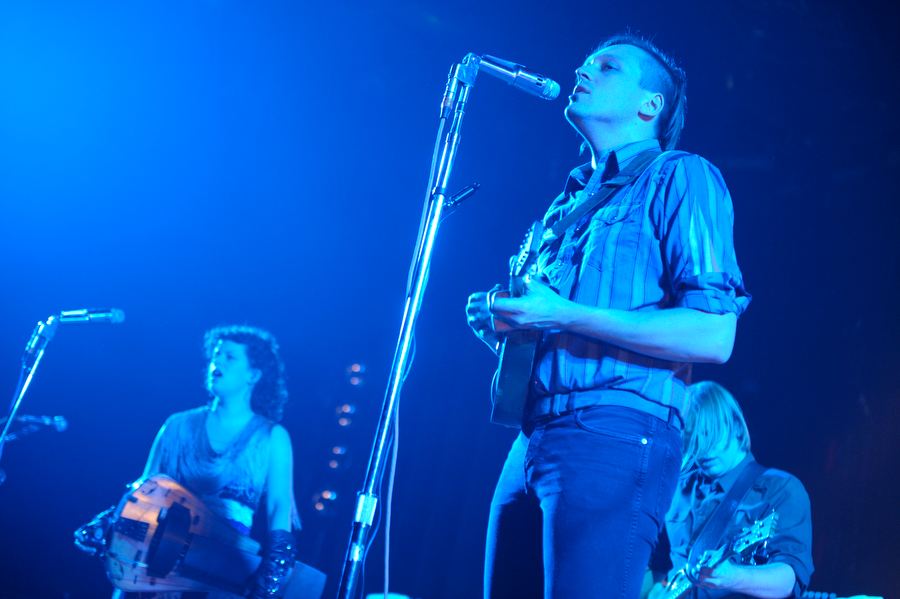 Mit Lauten und Leiern: Arcade Fire spielen in der Philipshalle – Arcade Fire in Düsseldorf