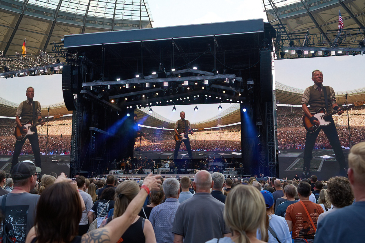 Bruce Springsteen – Bruce Springsteen. (8/24) – Der Boss beim ersten ...