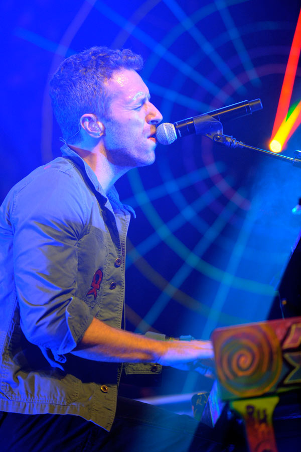 Coldplay – Das Publikum bedankte sich artig durch Mitsingen.