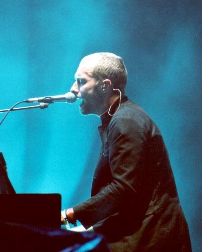 Coldplay – Schmachtend und melancholisch wie immer: Chris Martin. – I came along