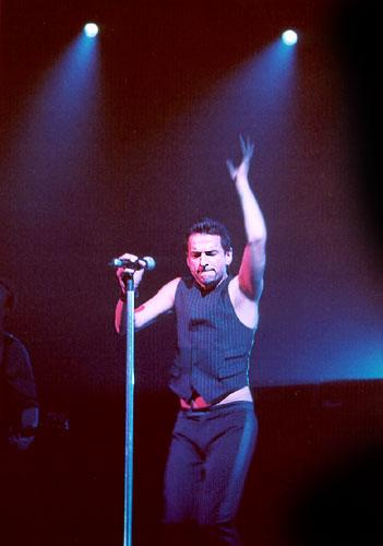 Dave Gahan – Der Depeche-Sänger vor und hinter den Kulissen, Frankfurt 2003. – all for themselves