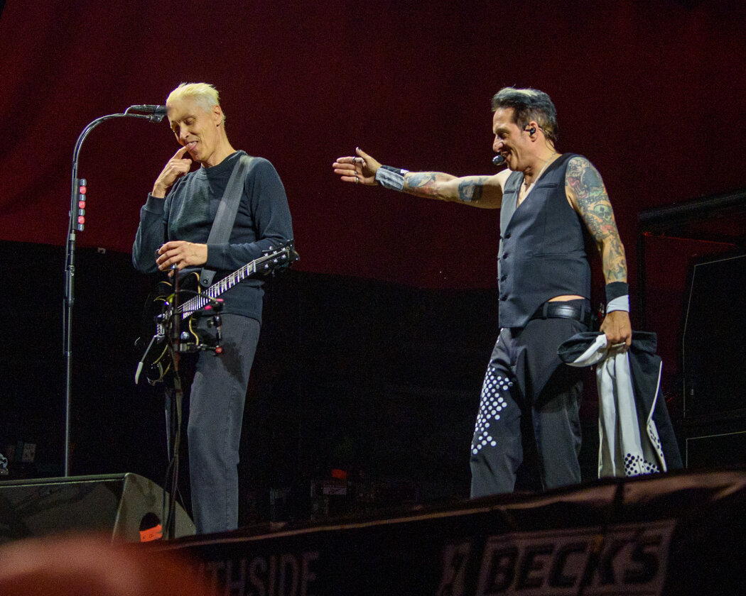 Die Ärzte Die Ärzte. (4/27) Kurzweilig und humorvoll ist das noch Punkrock? Jaaa! laut