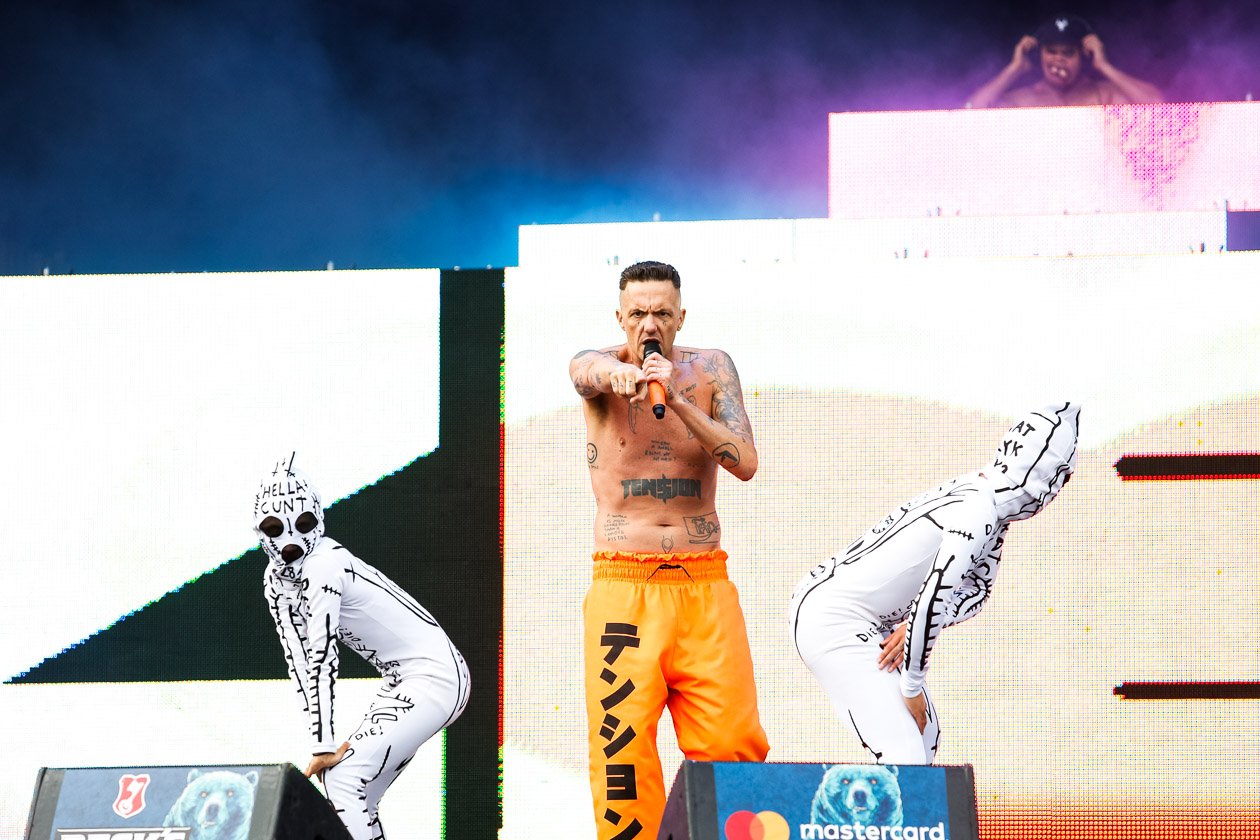 Die Antwoord – Die Südafrikaner rissen am letzten Festivaltag fast die Hauptbühne ab. – Ninja.