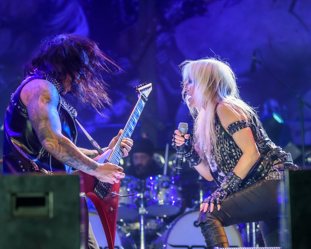 Doro – Doro. (14/21) – Die Metal-Gemeinde feiert 40 Jahre Doro - die ...