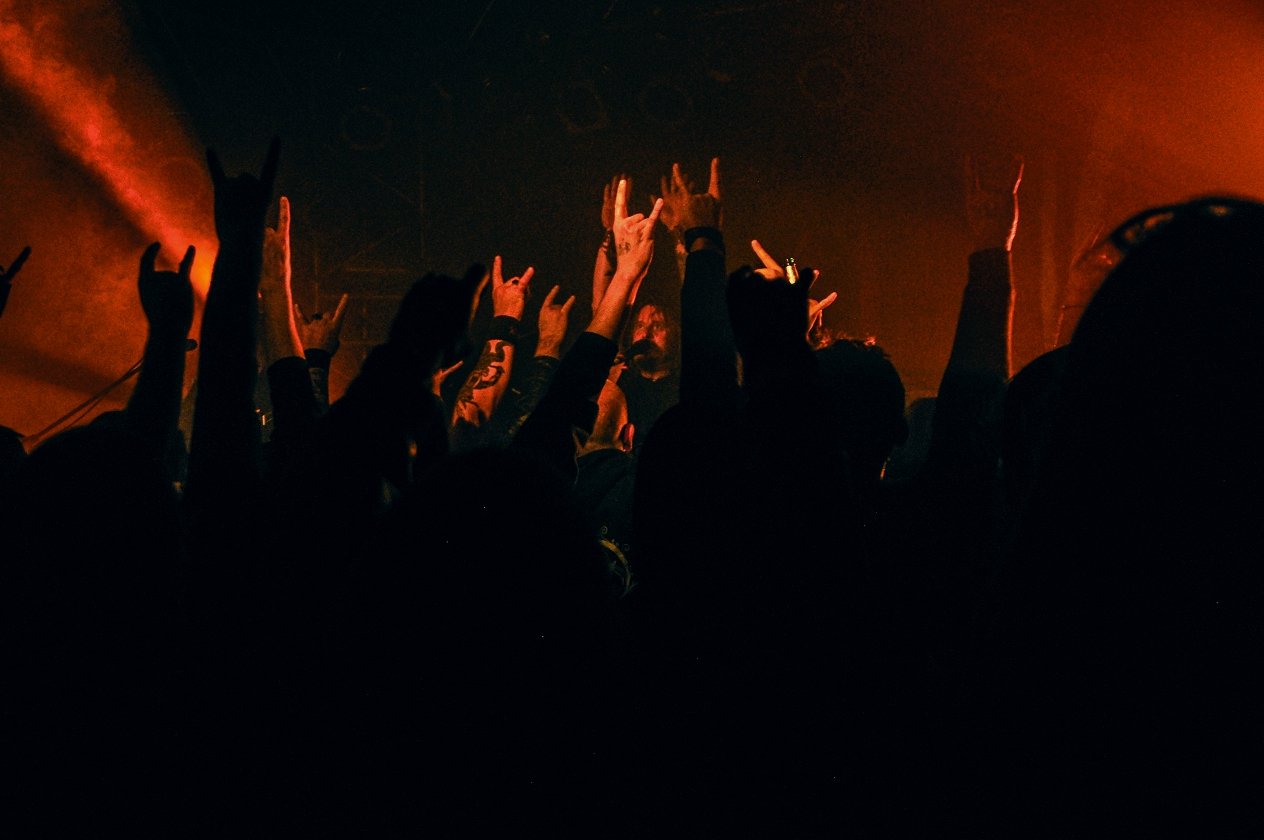 Enslaved – Progressive Viking Black Metal over Cologne. – Hands up!
