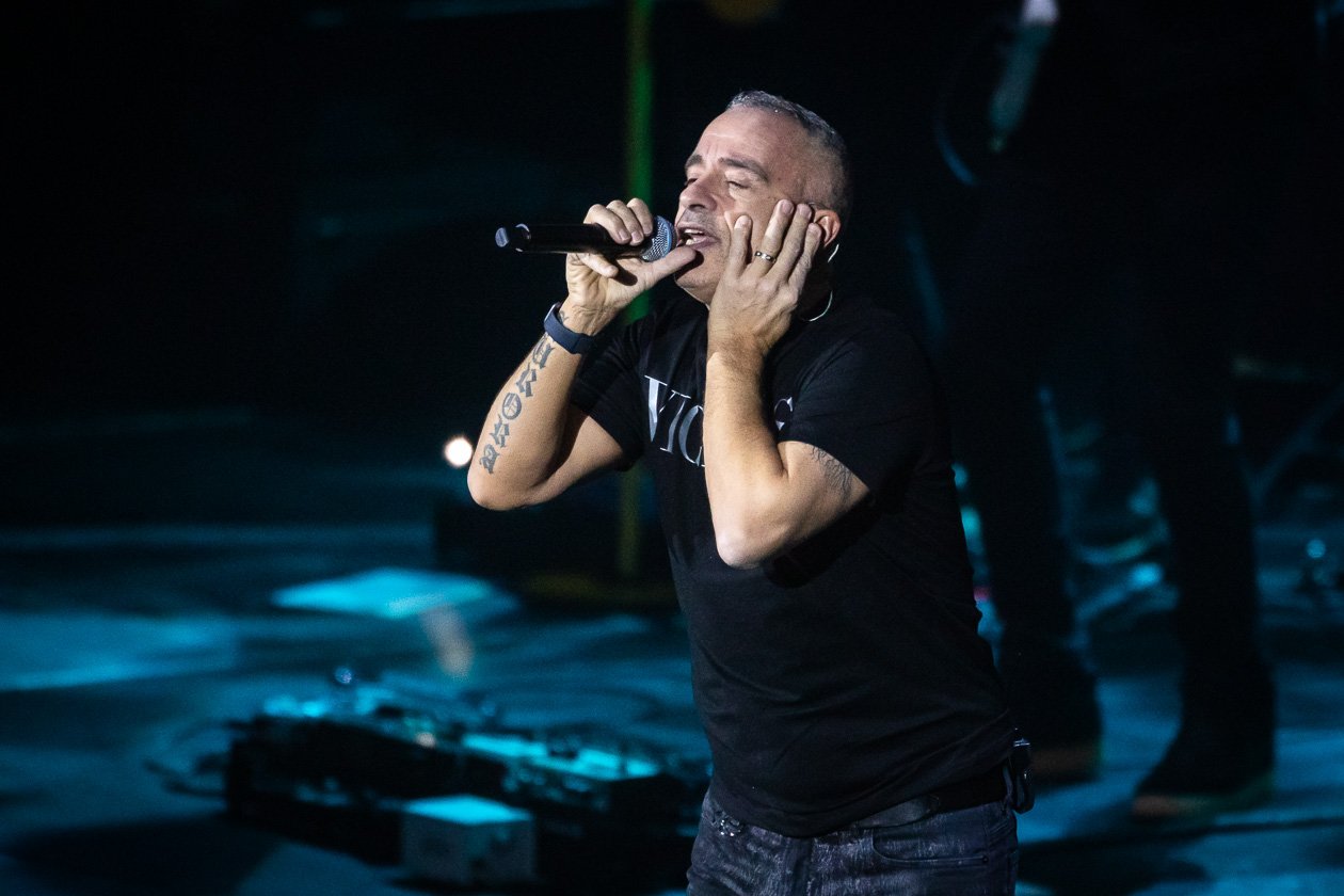 Eros Ramazzotti Eros Ramazzotti. (2/16) 12.000 begeisterte Fans in