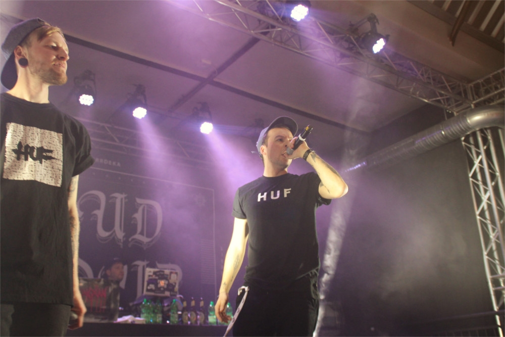 Errdeka – On stage.