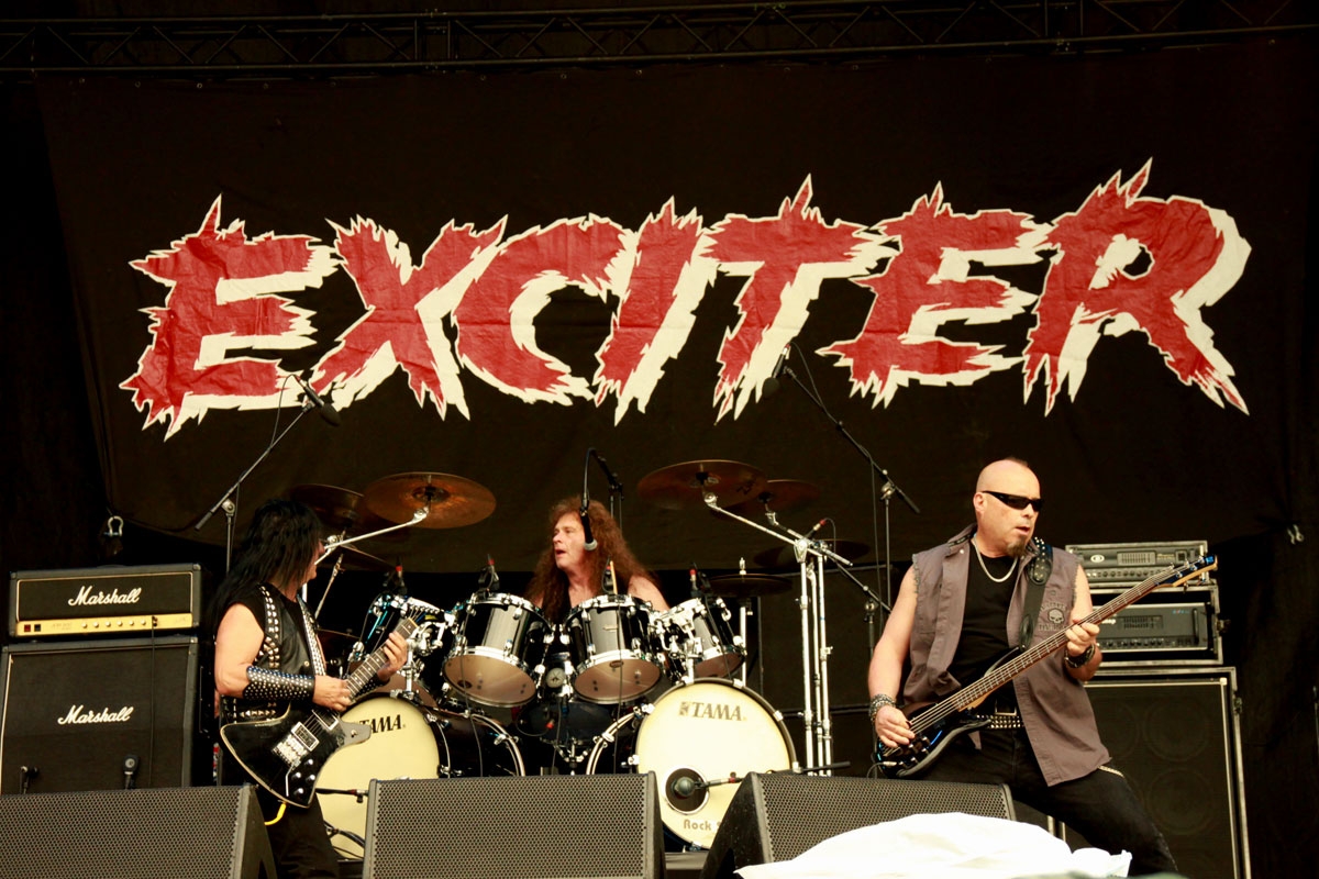 Exciter Exciter (4/9) Die kanadischen Haudegen. laut.de Foto