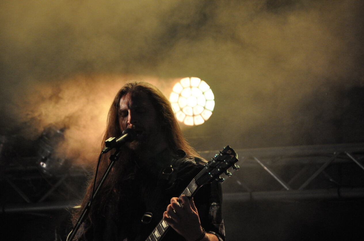Düster, düster, am düstersten: Mayhem, Cannibal Corpse, Dismember, Alcest, Dark Funeral u.a. beim Extreme Metal-Festival in Thüringen. – Alcest.