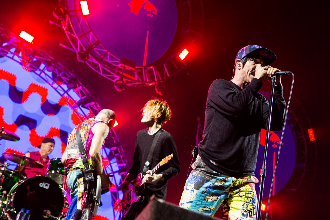 Der Festivalsamstag in der Vulkaneifel. – Red Hot Chili Peppers.