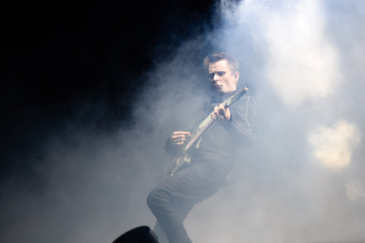 Muse, The Libertines, Bad Religion u.a. gratulieren zum Festivaljubiläum im Bodenseestadion. – Matt Bellamy.