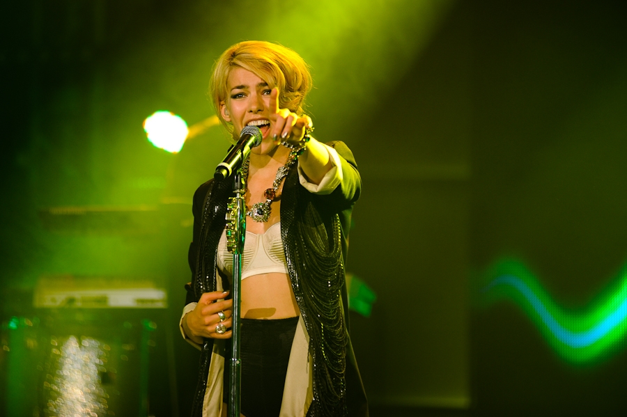  Foto zu Frida Gold – (7/7) – Die Pop-Newcomer wirbeln die Seniorenmetropole auf 