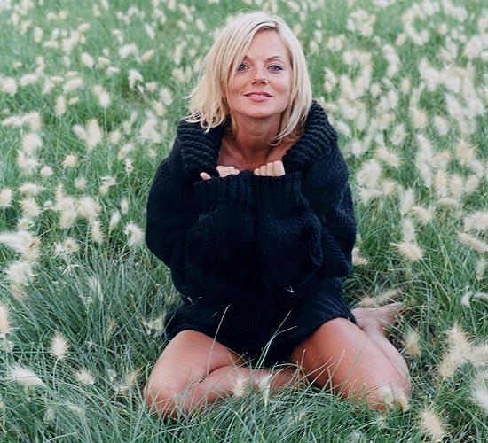 Geri Halliwell – Von 2001 bis 2004. – Pressefoto 2004