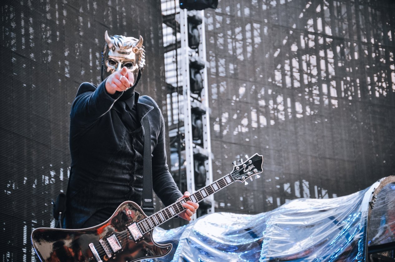 Stadion-Rock können sie: Ghost als Metallica-Support-Act. – Live in Köln.