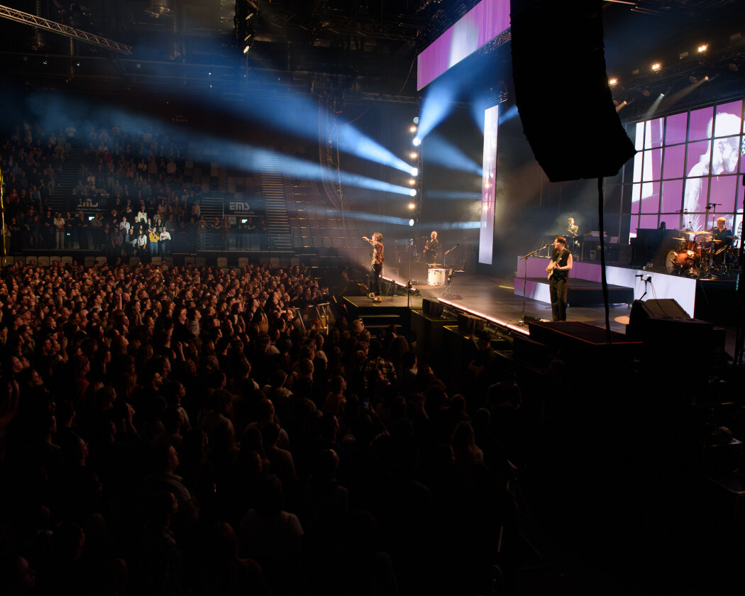 Mit dem brandneuen album "How Have You Been?" auf Tour: 3.000 begeisterte Fans. – Giant Rooks.