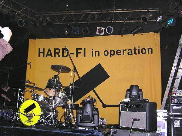 Hard-Fi – Stars Of Süddeutschland: Die ausverkaufte Röhre brodelte. – 
