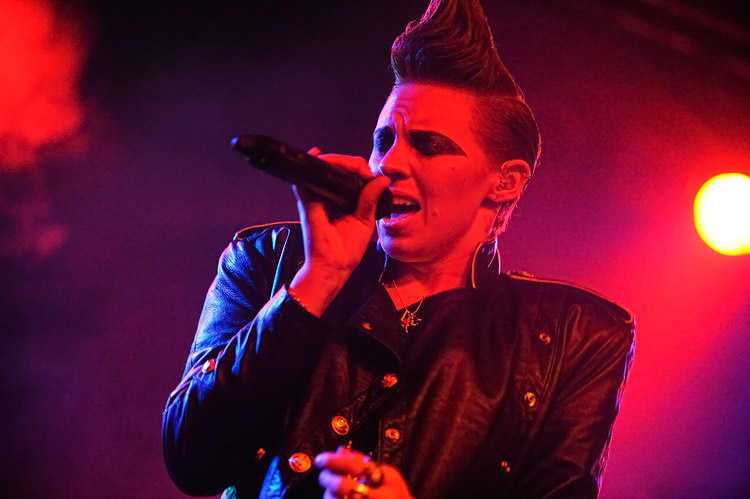 La Roux La Roux live in Köln 2010 (9/10) laut.de Foto