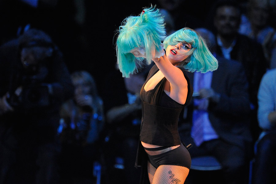 Lady Gaga lässt die Topmodels blass aussehen! – Lady Gaga