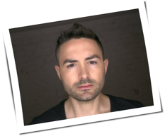 Menderes laut.de Band