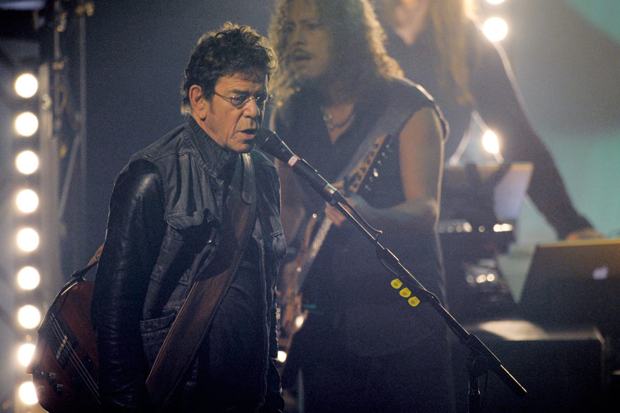Lou Reed, Metallica, 400 Fans und ein Fernsehstudio: Ein Abend voller Fragen. – Wenn es Bierbecher gegeben hätte, wäre sie spätestens nach dem zweiten Song geflogen.