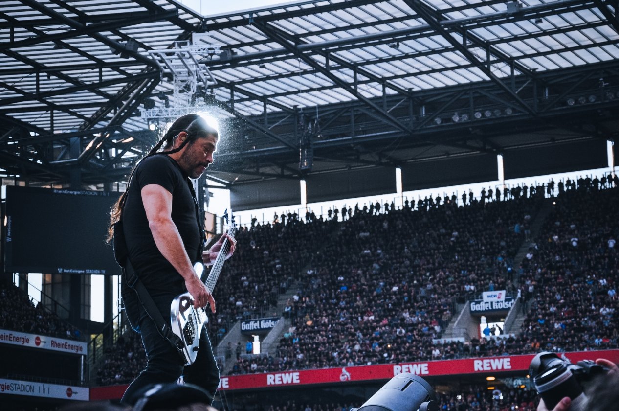 Metallica – Europe Awakens! Papa Het and Friends live in Köln. – Trujillo.
