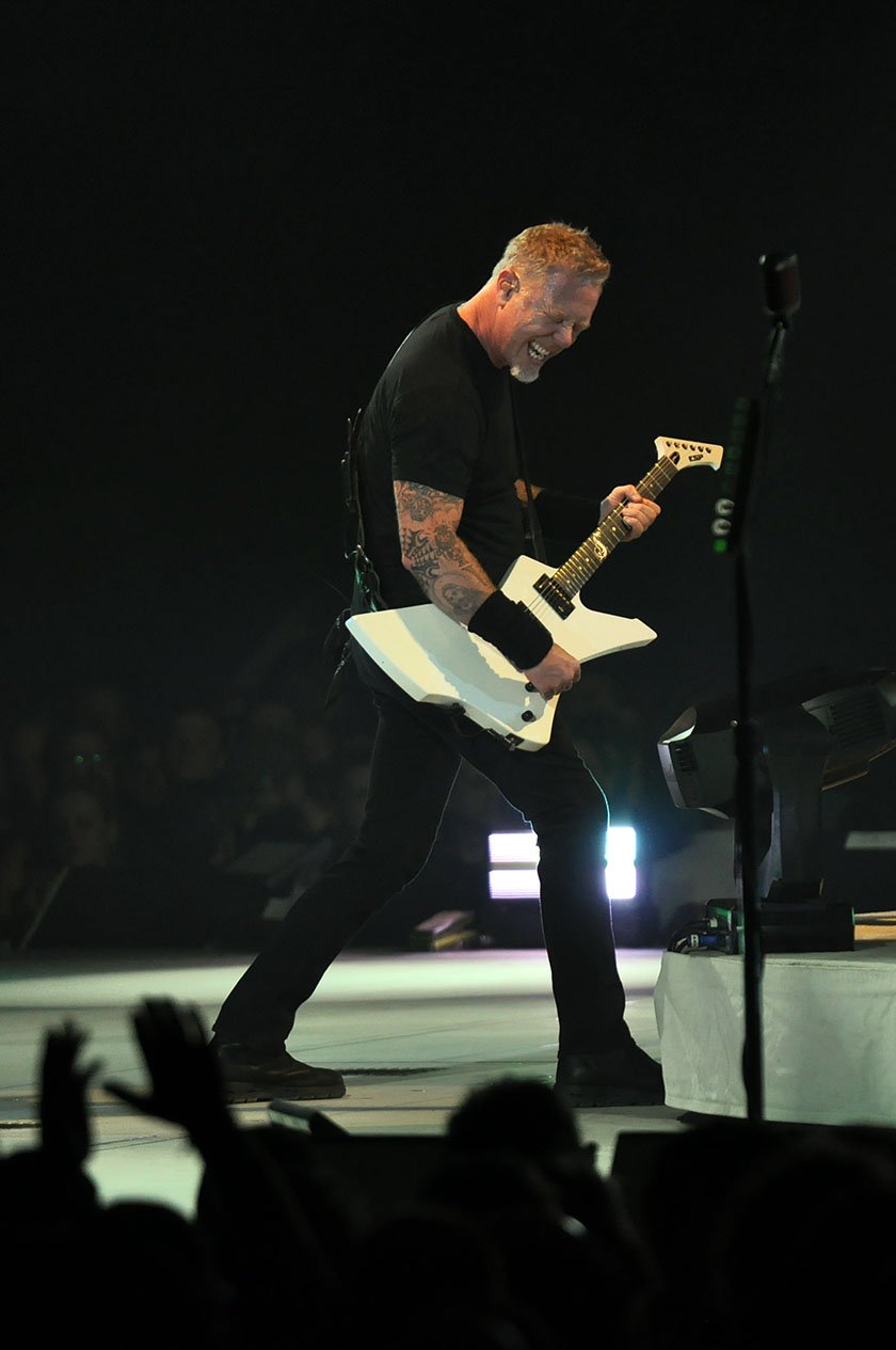 Metallica – Ein intimer und intensiver Auftritt vor 15.000 Zuschauern. – Und noch mehr Grimassen.