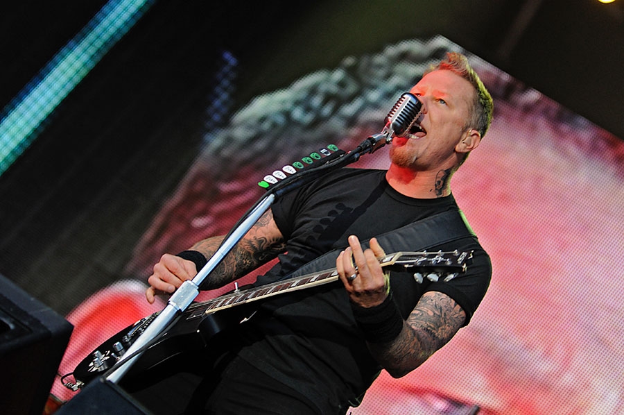 Metallica in Jonschwil 2010. – James Hetfield.