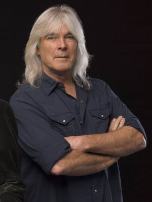 AC/DC: Cliff Williams in Vancouver fotografiert – laut.de – News