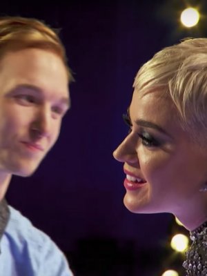 American Idol: Kandidat beklagt Kuss mit Katy Perry