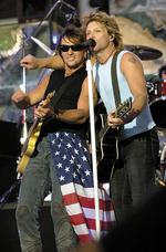 Bon Jovi: Fliegt Gitarrist Sambora raus?
