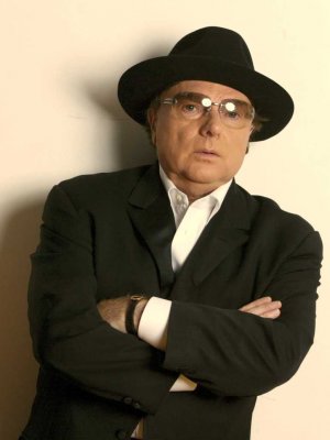 Corona: Gesundheitsminister widerspricht Van Morrison