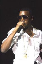 Doubletime: Kanye West hält sich für Hitler