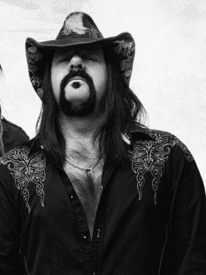 Hellyeah: Ein letzter Song mit Vinnie Paul