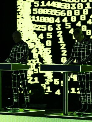 Konzert-Review-Kraftwerk-und-R-is-n-Murphy-in-Montreux