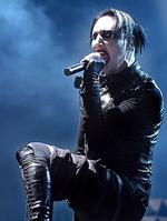 Marilyn Manson: Absturz bei Comet-Verleihung