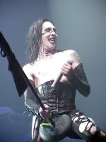Marilyn Manson: Der Reverend singt für Eminem