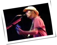 Neil Young: Exklusiver Song für Terror-Opfer