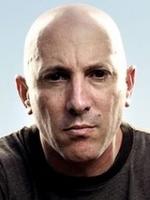 Puscifer: Maynard James Keenan covert Queen