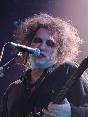 Schuh-Plattler: The Cure: 7 Konzerte in Deutschland