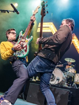 The Teal Album: Weezer covern Jacko und Black Sabbath