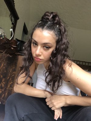 Vorchecking: Charli XCX, Future, Einstürzende Neubauten