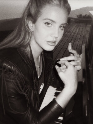 Vorchecking: Lana Del Rey, Luciano, Swiss