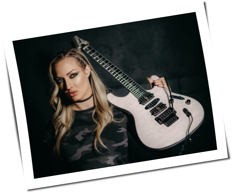 Nita Strauss