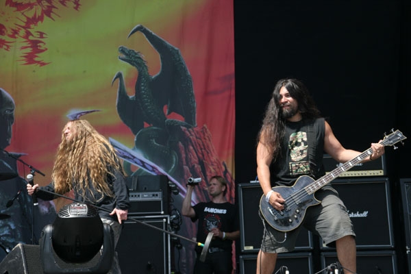 Obituary – Die einzige Death Metal Band auf dem Festival. – 