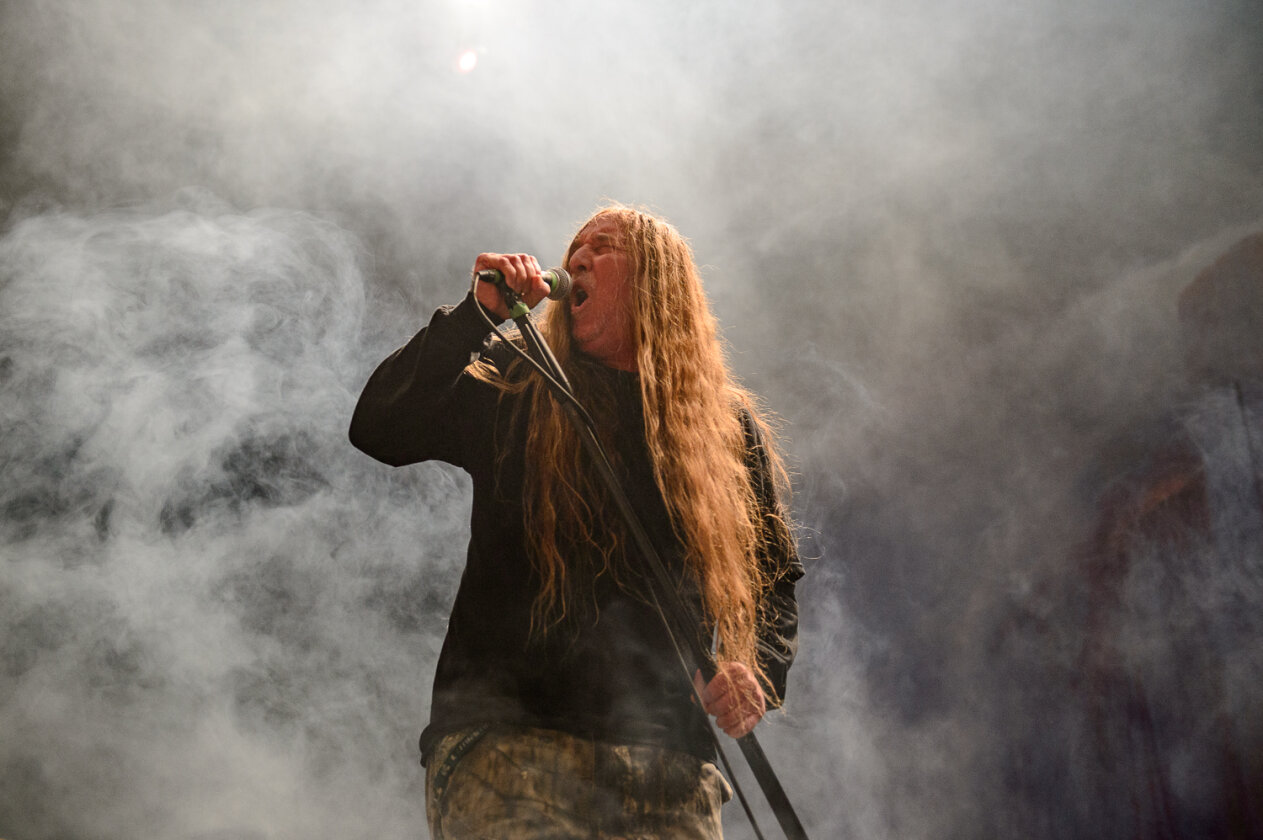 Im Metal-Package mit Heaven Shall Burn und Trivium. – Obituary.