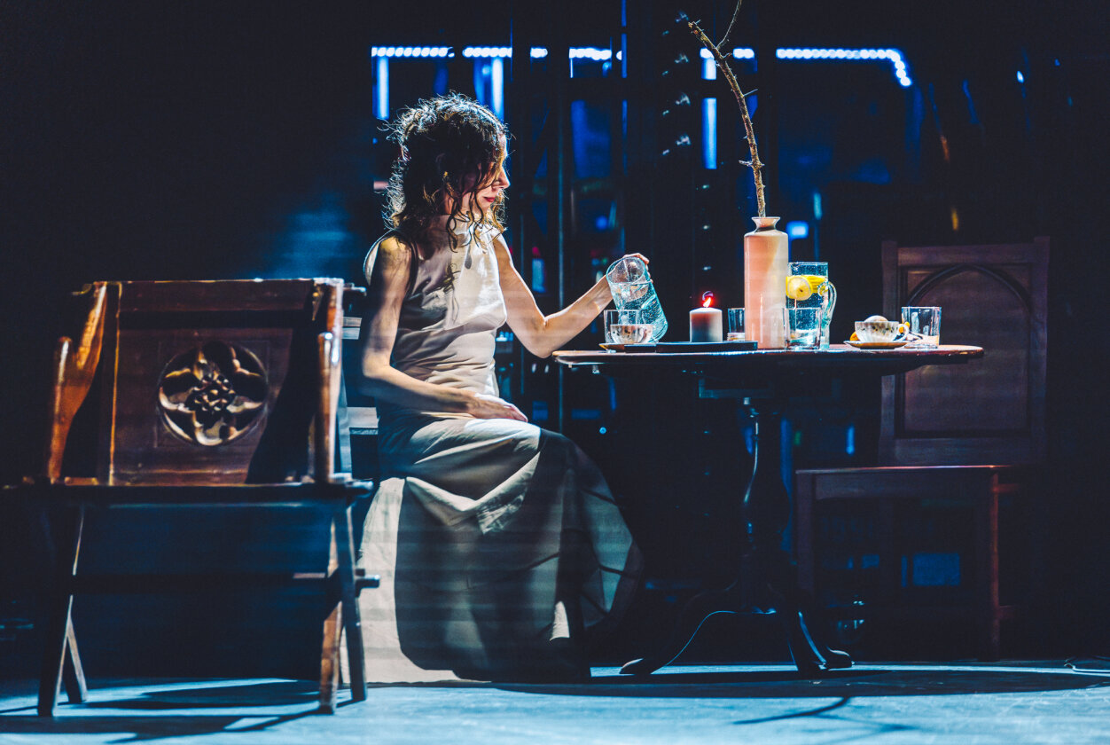 PJ Harvey PJ Harvey. (6/16) Zwei restlos ausverkaufte Konzertabende