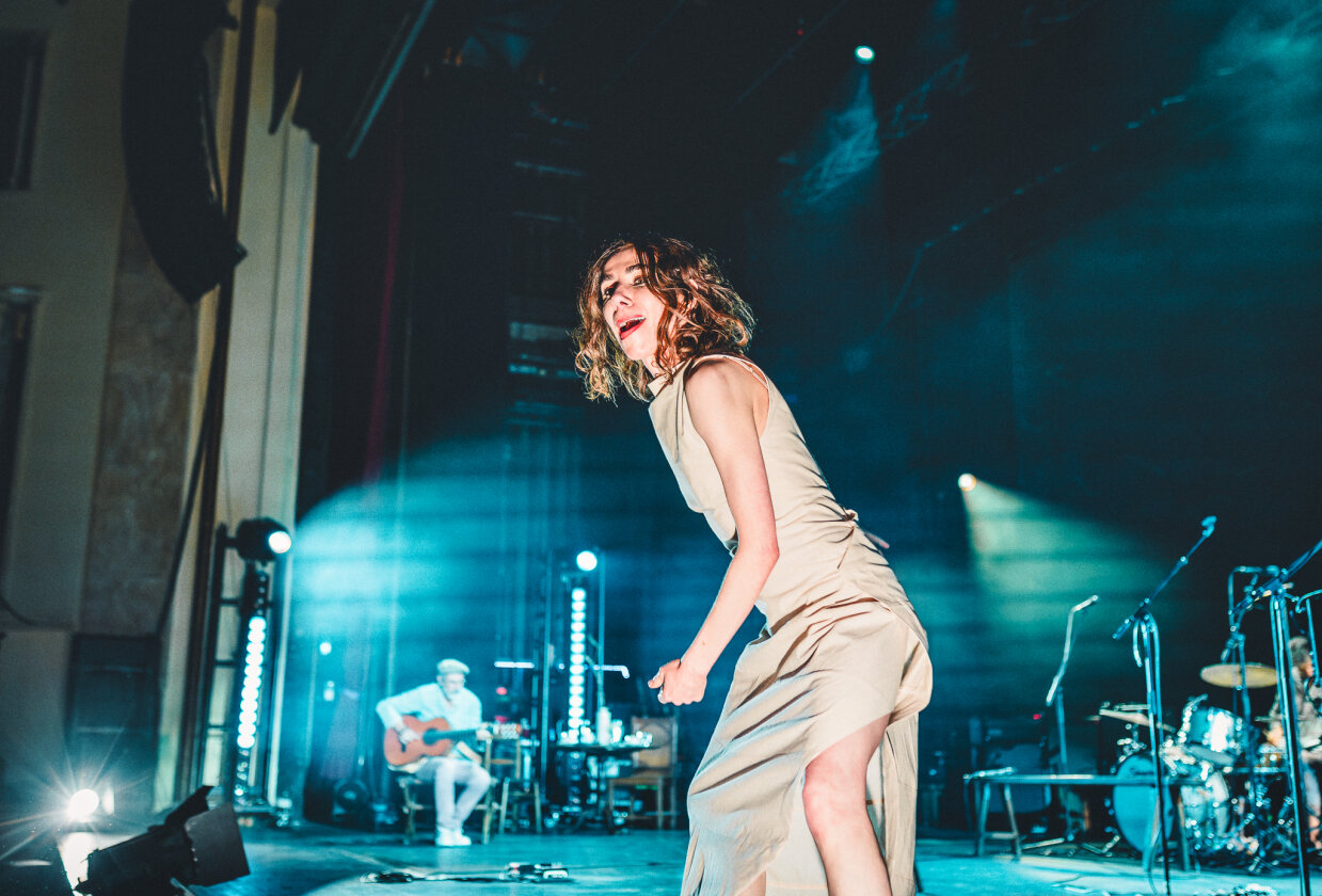 PJ Harvey PJ Harvey. (7/16) Zwei restlos ausverkaufte Konzertabende