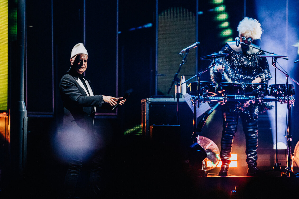  Foto zu Pet Shop Boys – Pet Shop Boys. (14/26) – Hits, Hits, Hits: Neil Tennant 